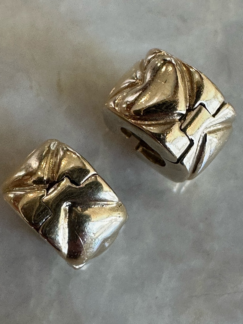 Two Pandora 14k solid gold Heart Clips for Pandora Memories bracelet - Picture 2 of 7